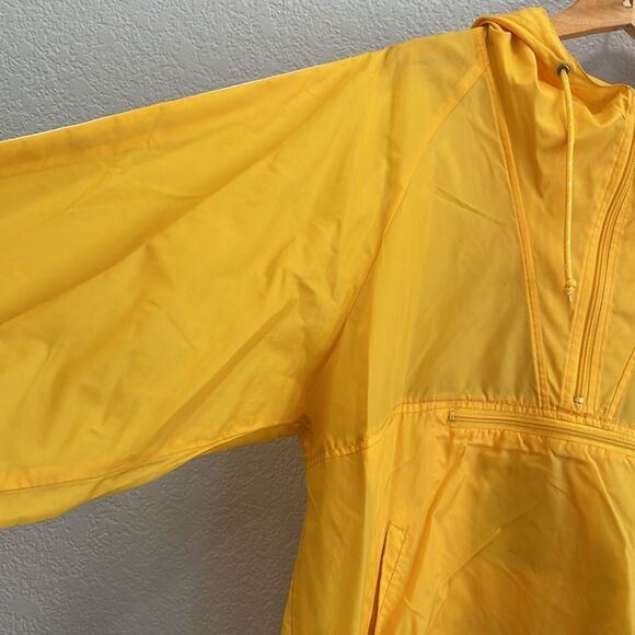 Old Navy Vintage 90s Yellow Packable Anorak Windbreaker Pullover Size Medium - Picture 2 of 10